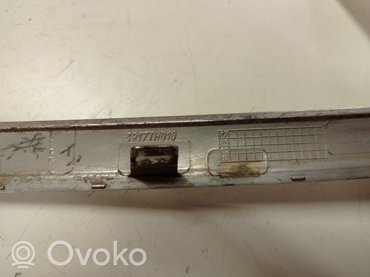 Citroen C5 Priekšpusē dekoratīva bampera uzlikas 9650280477