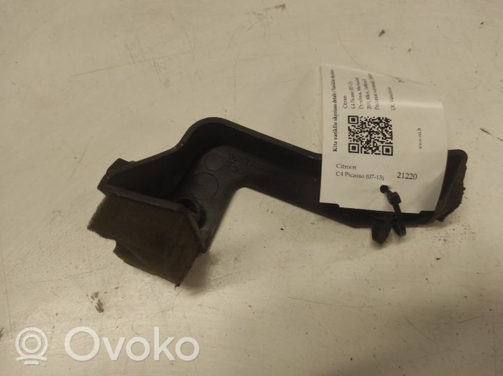 Citroen C4 I Picasso Autres pièces compartiment moteur 9657792280