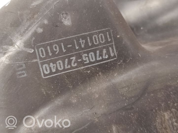 Toyota Corolla E120 E130 Oro filtro dėžė 1770527040