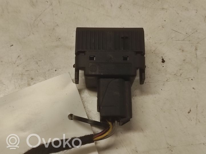 Volkswagen Polo IV 9N3 Bouton commande réglage hauteur de phares 6Q0941333C