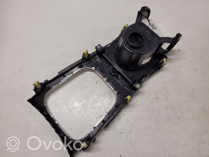 Toyota Avensis T270 Portabicchiere anteriore 5880505080