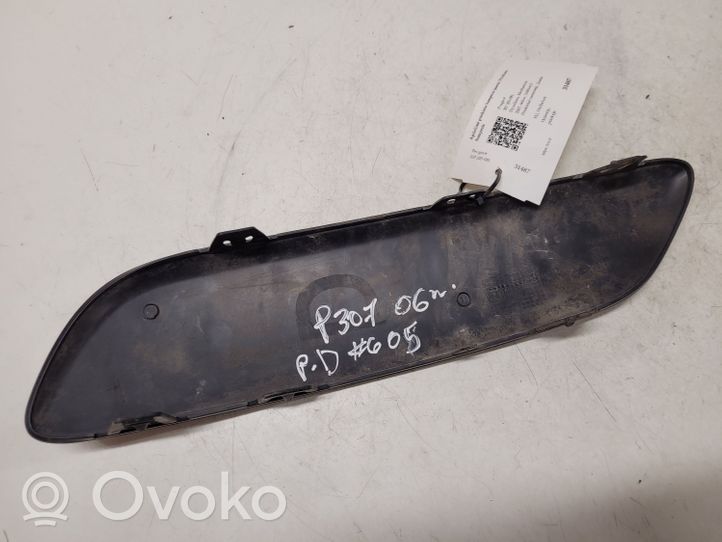 Peugeot 307 Moulure de pare-chocs avant 9653414577