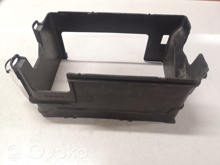 Seat Ibiza III (6L) Coperchio/tappo della scatola vassoio della batteria 6Q0915419