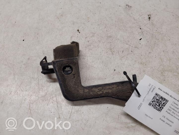 Citroen C4 Grand Picasso Muu moottorin osa 9657792280