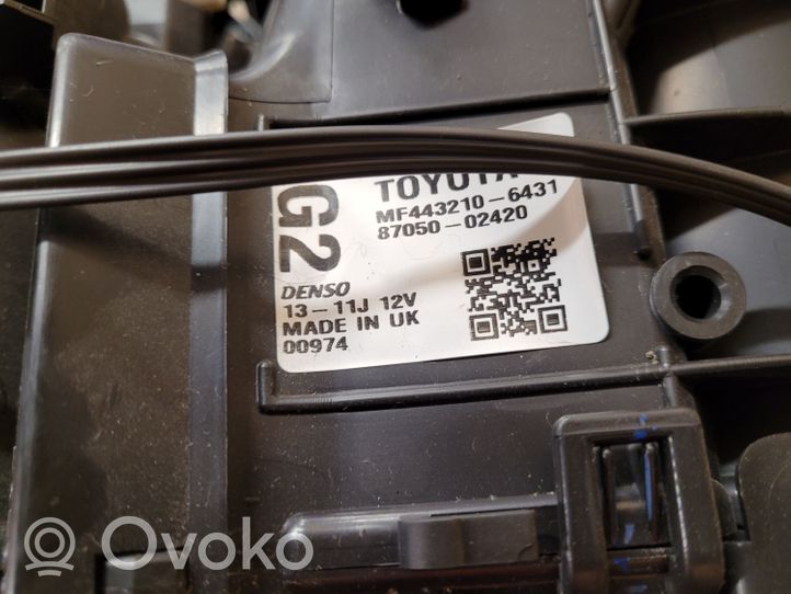 Toyota Auris 150 Salono oro mazgo komplektas 8701002B80