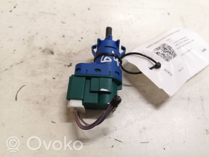 Jaguar XF Brake pedal sensor switch 6V8313480AB