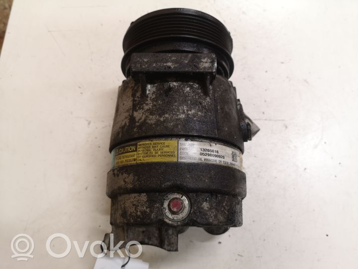 Opel Vectra C Ilmastointilaitteen kompressorin pumppu (A/C) 13265616