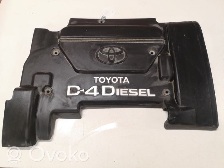 Toyota Avensis T220 Variklio dangtis (apdaila) 1261127021