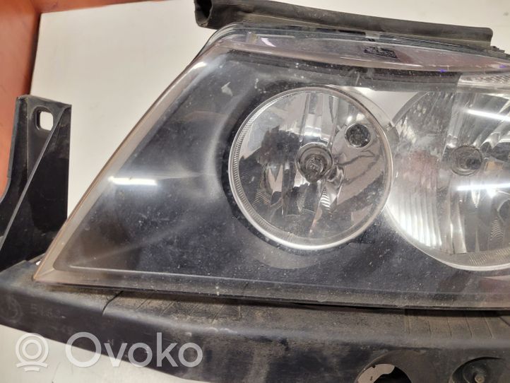 BMW 3 E90 E91 Lampa przednia 51647116707