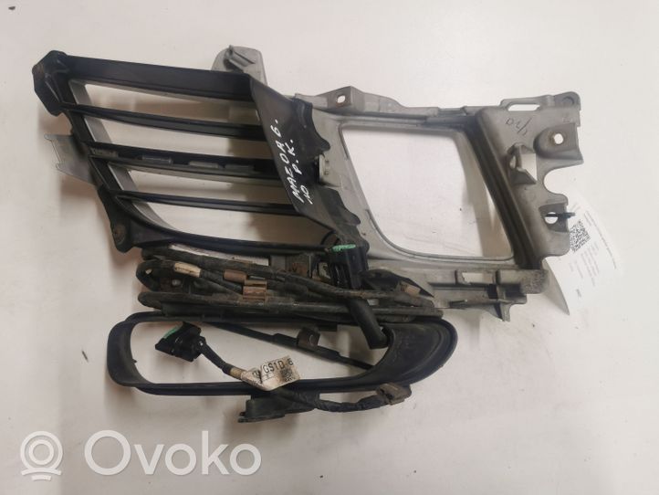 Mazda 6 Grille antibrouillard avant GS7T50C21