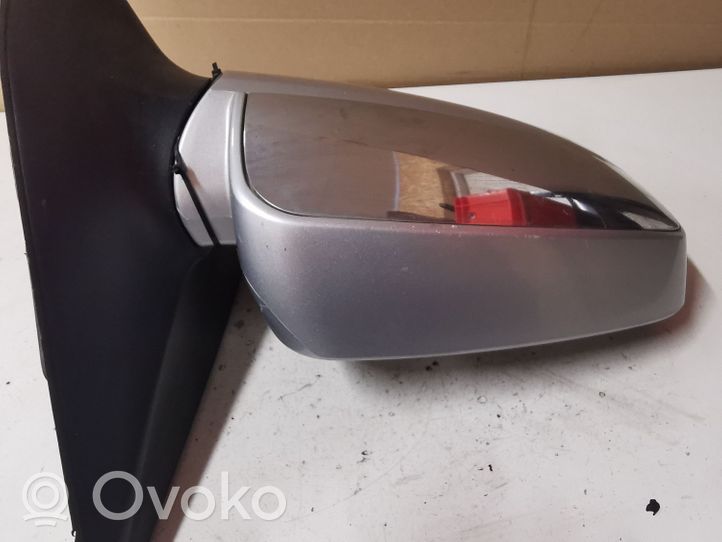 KIA Sorento Etuoven sähköinen sivupeili E11015754