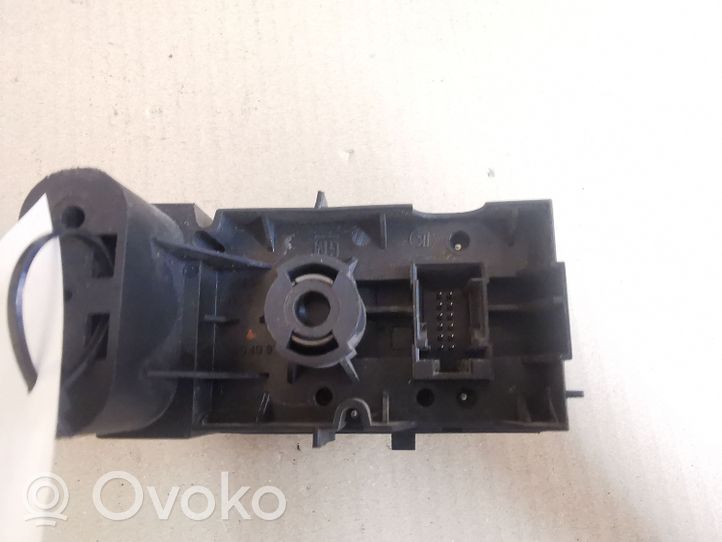 Opel Vectra C Light switch 13230796