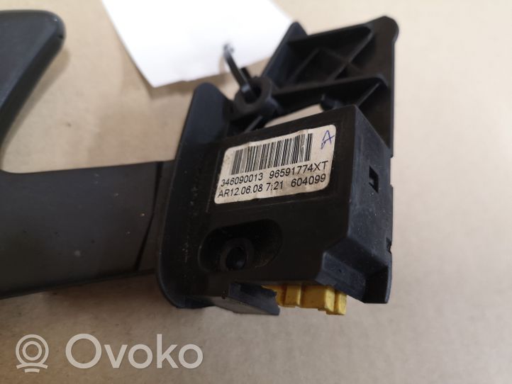 Citroen C4 I Pavarų perjungimo jungtukas/ rankenėlė 96591774XT