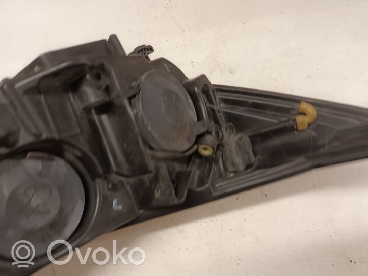 Ford Focus Lampa przednia BM5113W030NA