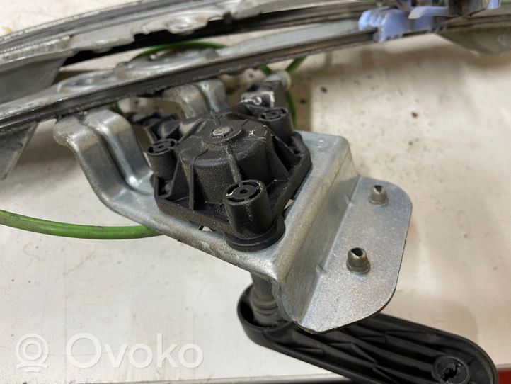 Opel Corsa D Mechaninis lango pakėlimo mechanizmas 358