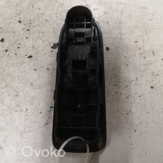 Citroen C5 Interruttore di controllo dell’alzacristalli elettrico 96565184XT