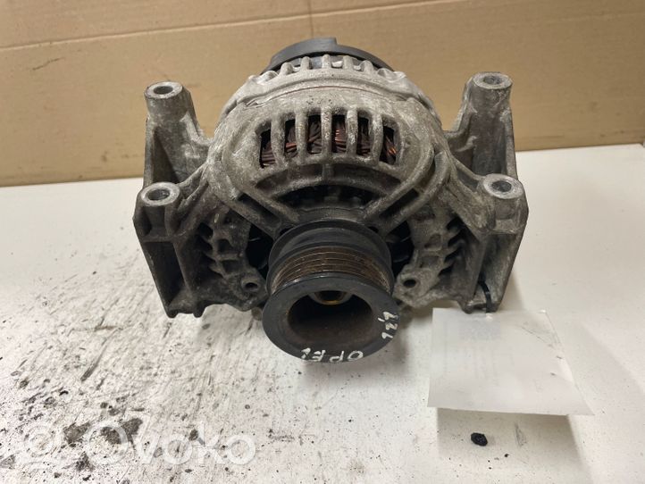 Opel Vectra C Generatore/alternatore 0124425019