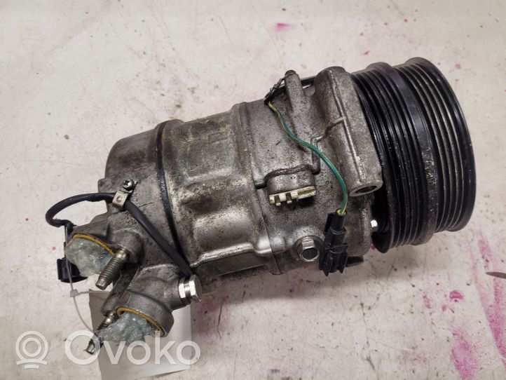 Volvo V40 Ilmastointilaitteen kompressorin pumppu (A/C) 31418495