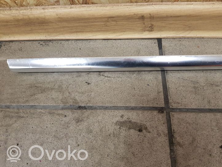 Volvo V40 Rivestimento modanatura del vetro della portiera posteriore 