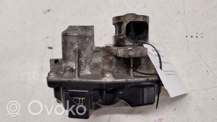 Nissan X-Trail T32 EGR valve 8201061904