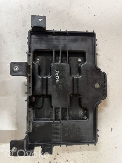 KIA Sorento Battery tray 371502P100