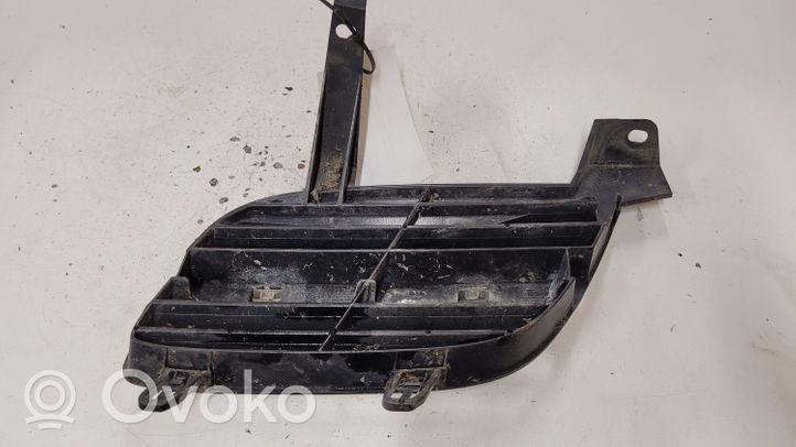 Nissan Almera N16 Maskownica / Grill / Atrapa górna chłodnicy 62322BM400