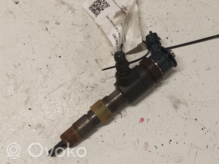 Citroen C4 Cactus Fuel injector 0445110340