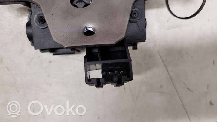 Volvo V60 Zamek klapy tylnej / bagażnika 31335045