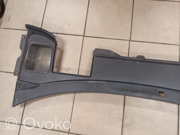 Volvo V60 Wiper trim 