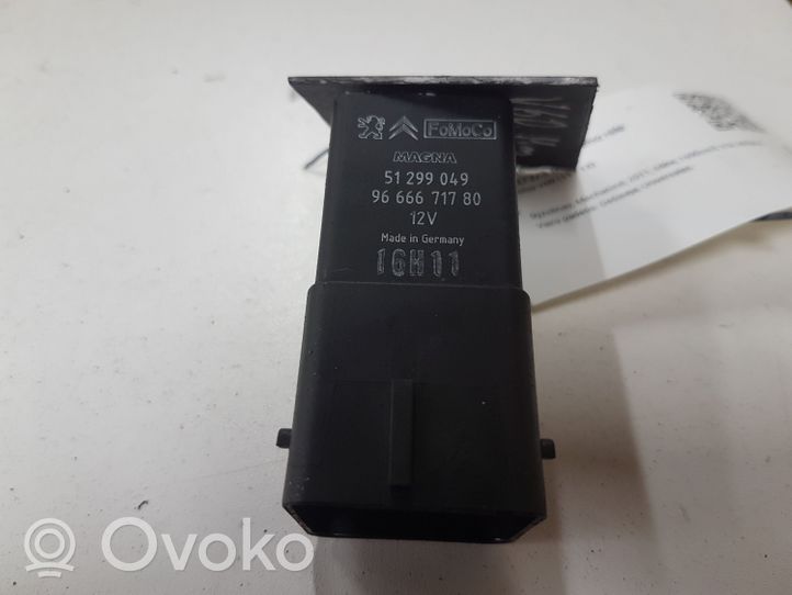 Volvo V60 Przekaźnik / Modul układu ogrzewania wstępnego 51299049