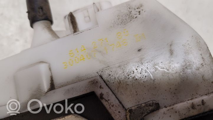 Citroen C3 Zamek drzwi tylnych 61427180