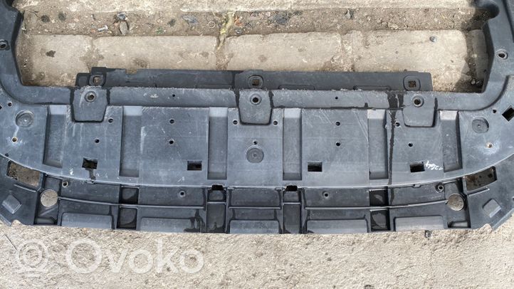 Volvo V40 Osłona pod zderzak przedni / Absorber 