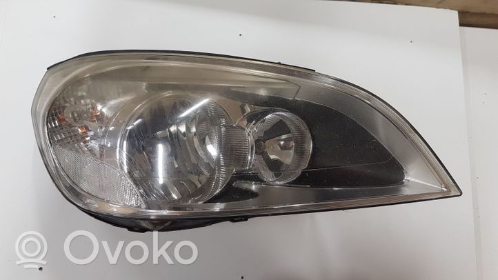 Volvo V60 Lampa przednia 31299997