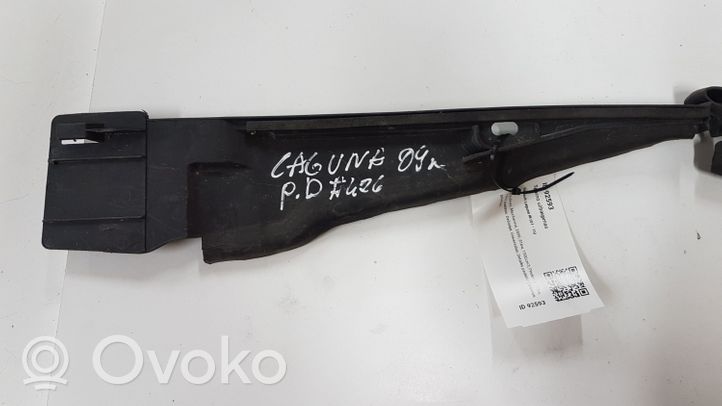 Renault Laguna III Rivestimento dell’estremità del parafango 660620012