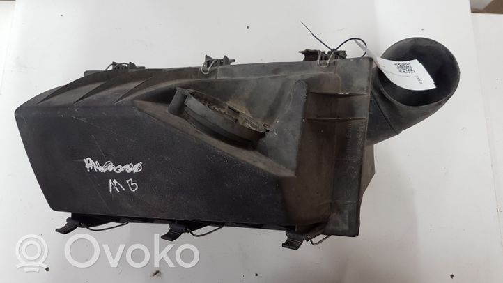 Mercedes-Benz E W210 Boîtier de filtre à air A6040940604