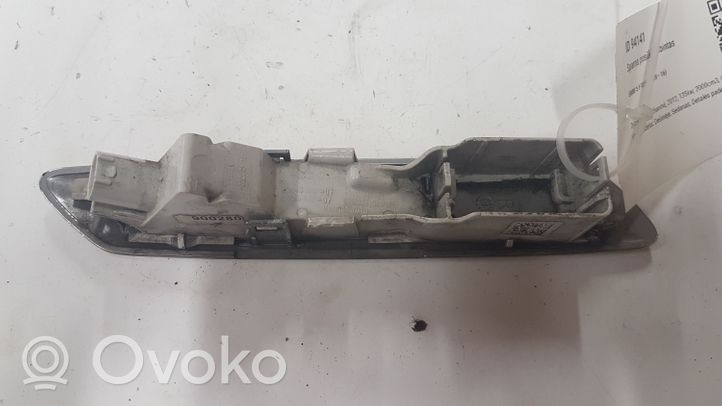 BMW 5 F10 F11 Piloto intermitente del guardabarros delantero 715416907