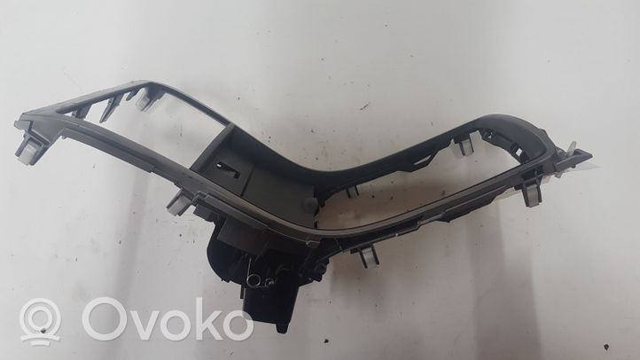 Mazda 6 Contour de levier de vitesses GS1D64626