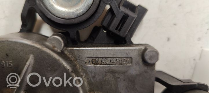 Volvo V40 Moteur d'essuie-glace arrière 0390201884