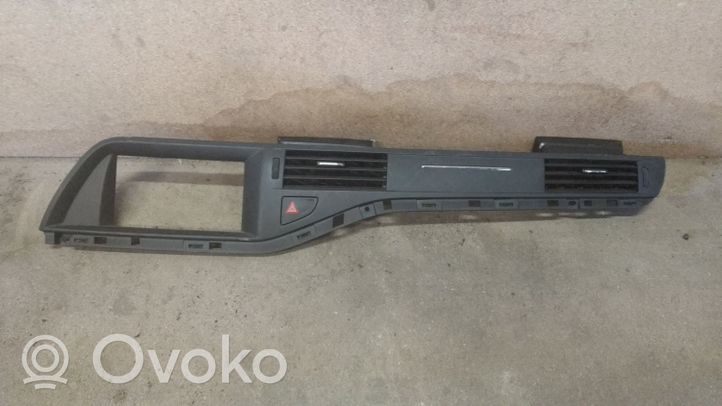 Citroen C5 Konsola środkowa / Radio / GPS 968297777