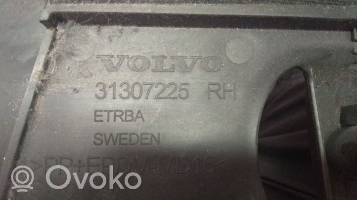 Volvo V40 Osłona górna słupka / B 31307225