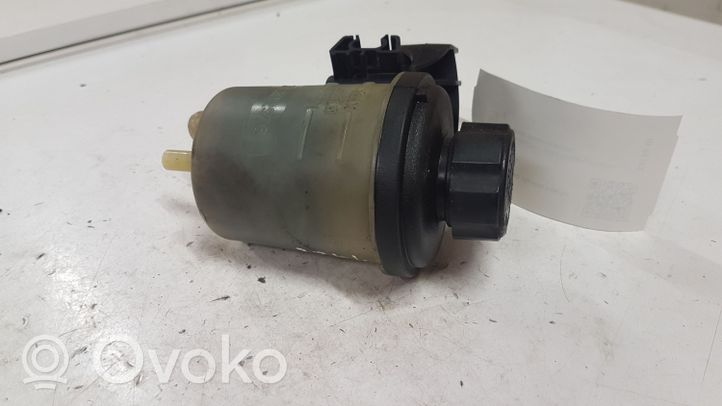 Volvo V60 Zbiornik płynu wspomagania układu kierowniczego 31302576