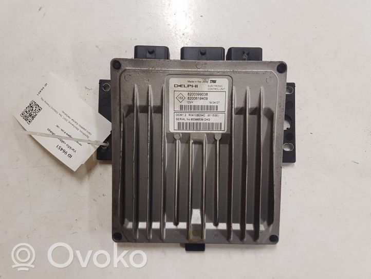 Renault Megane II Dzinēja vadības bloks 8200399038