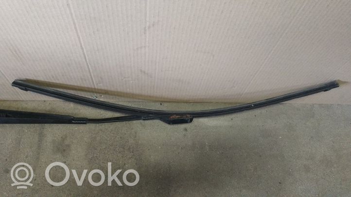 Opel Astra J Windshield/front glass wiper blade 