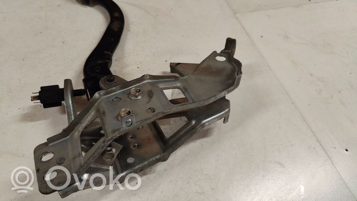 Opel Zafira A Clutch pedal 