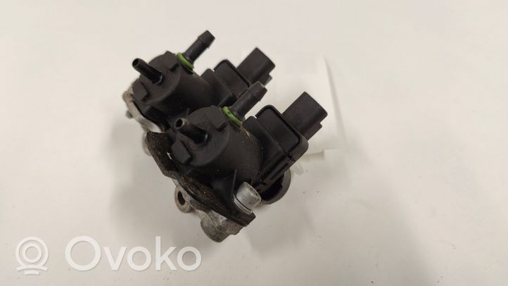 Citroen C5 Zawór podciśnienia / Elektrozawór turbiny 9652862380