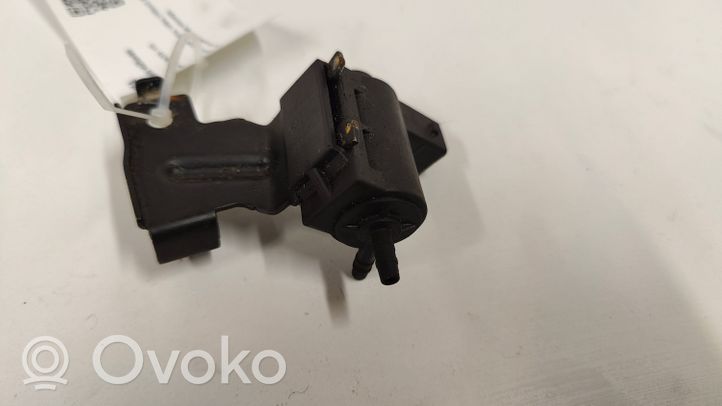 Hyundai Santa Fe Solenoidinis vožtuvas 394102F600