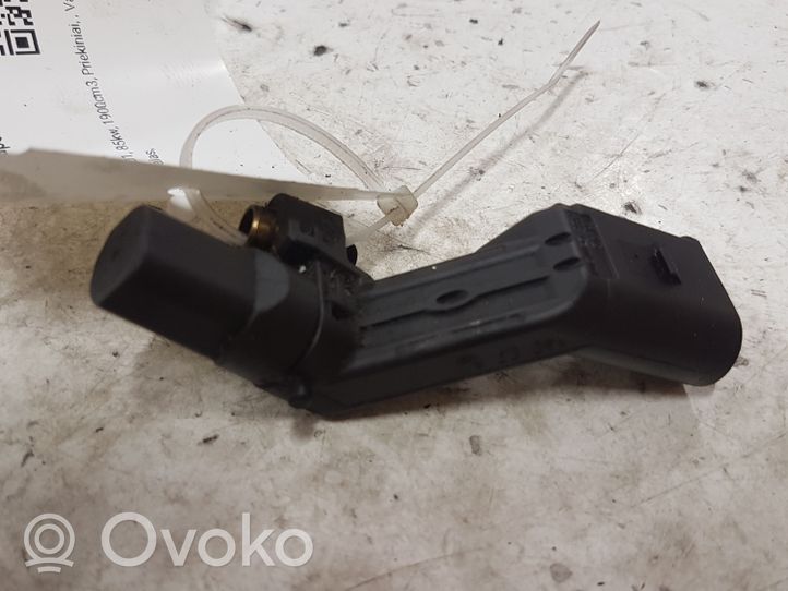 Volkswagen Golf IV Camshaft speed sensor 036906433A