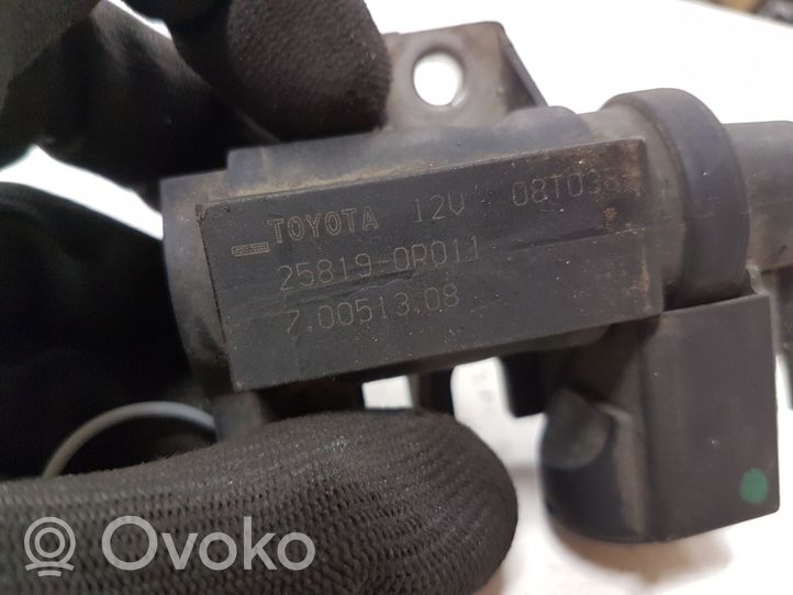 Toyota RAV 4 (XA30) Zawór ciśnienia 258190R011