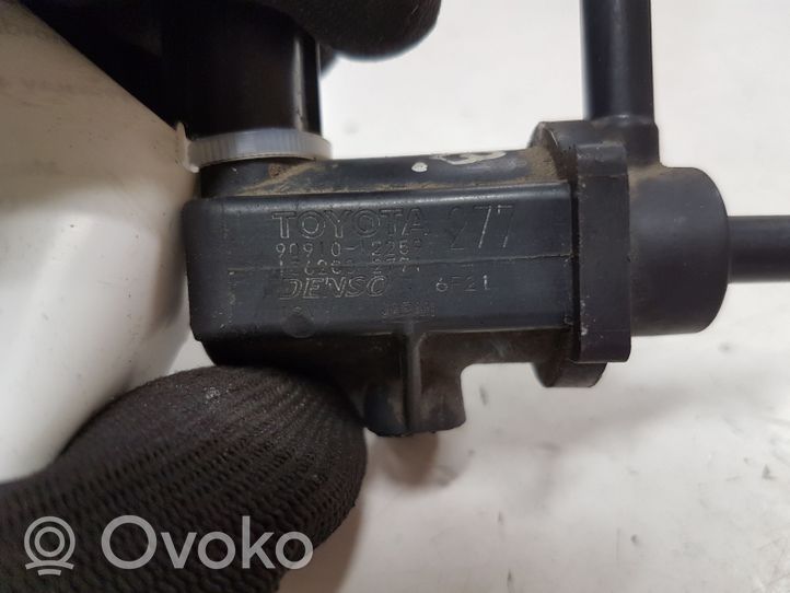 Toyota RAV 4 (XA20) Elettrovalvola turbo 9091012259