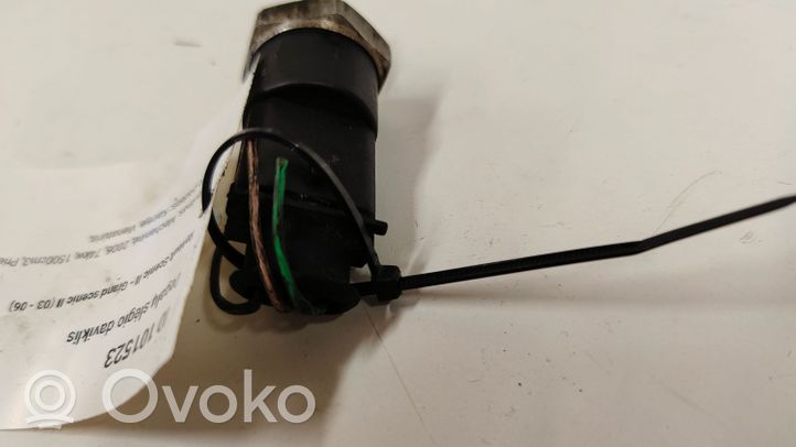 Renault Scenic II -  Grand scenic II Fuel pressure sensor 0281002522